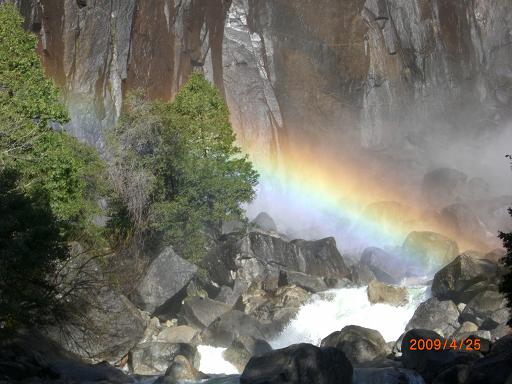 અમે નાહ્યાં હો રંગના ઓવારે...  Lower Yosemite Falls, CA - April 2008